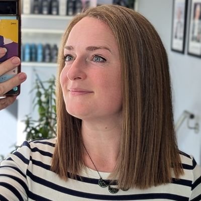 @CHRussiaEurasia & @CHUkraineForum Programme Manager; @BEARRtweets Grants Officer; @UkrainianLondon co-founder;
Tweets my own.
