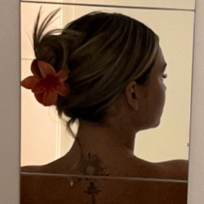 Diallouu09's profile picture. 