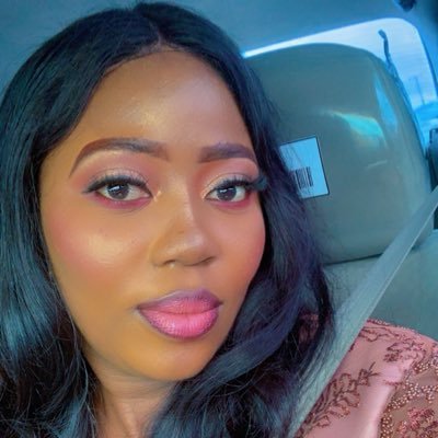 I sell skincare products, supplements and perfume. everything about beauty and selfcare 💜💜