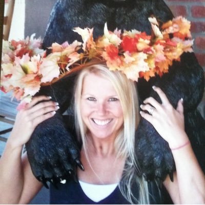 MrsJWrightYall's profile picture. Wife and boy momma x 2 living life up a creek or down a back road.