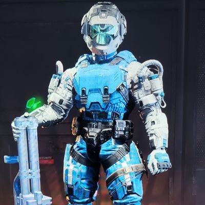 game & chill 🎮🥶 | blue team | cod toxicity 💀| introvert | working full time remote for vacasa 🖱