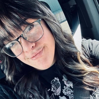 corvuscorax233's profile picture. •Goth since 95’🩸 •Accting Masters •EM 🖤 •True Crime🔪 •Crochet, writer, tumblers •Mother of demons