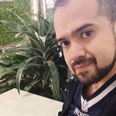 Ing. mecánico, especialista en mantenimiento y auditor de SGI.
Aspirante a artesano y bloguero de ocasión.