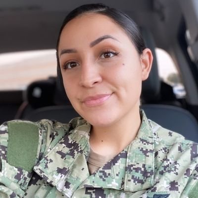 Mother to a daughter, she/her mother, sister, daughter,/ separated, no DMS 🚫 no pornography 🚫 . Thanks.