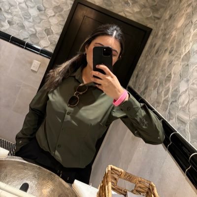 JizellBundchen's profile picture. Arquitecta 💜 Jk Biased 💜