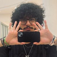 alex⚠︎︎ (@ed1bles) 's Twitter Profile