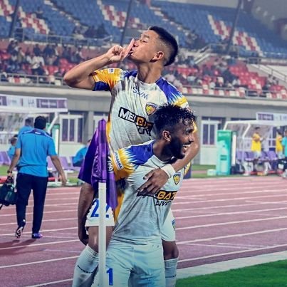 nostalgic_19_29's profile picture. Cricket enthusiast 🦅 || Devotee of  M.S.D🐐 || Fanboy of @Ruutu1331 || Fav Teams -~ @ChennaiIPL || @ChennaiyinFC || @FCBarcelona