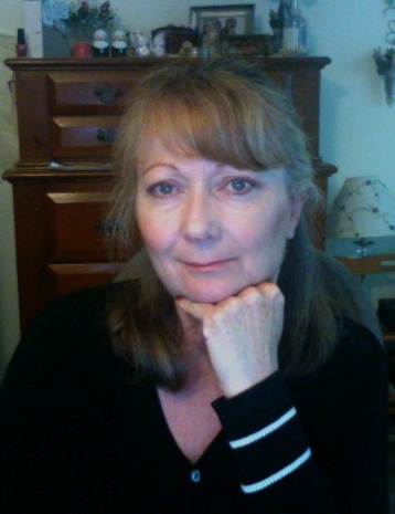 ebwhitmore's profile picture. Mother, comedian, grandmother, writer, and occasional snake wrangler. Oh wait, that's not true - I'm not a grandmother. Kids, get cracking!!!