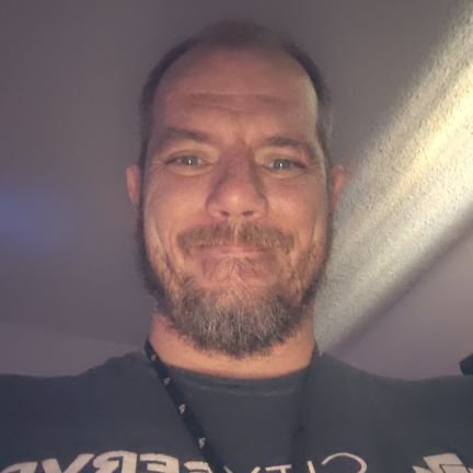 RonaldTWhite's profile picture. iAmTotallyTroy on twitch ;)