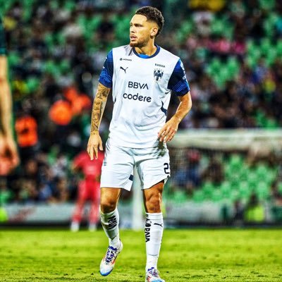 Jugador de @rayados ex @sevillafc ,@RiverPlate @OM_Officiel @AS_Monaco @ACMilan @GenoaCFC @ajaxfc⚽️Internacional por @Argentina 🇦🇷 #LiveYourLife