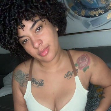 vanessaclair133's profile picture. 💙❤it's a nice place