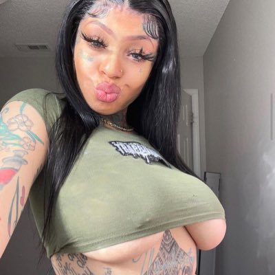 dm for my sexy 😋and naughty 👿content at affordable price FaceTime and video call Available For Sex Hook up 🆙 back up for meet ups on here 💴