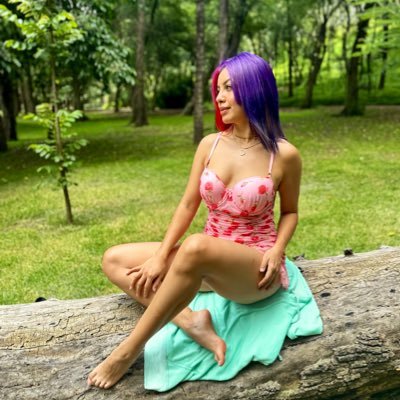 MIRA MIS REDES OFICIALES: https://t.co/BhBO4PrIi6 🔗
