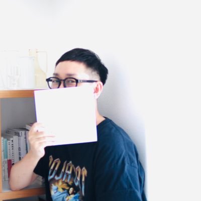 機嫌よく暮らしたい。孤独とお付き合いしてます/podcastやってます #クラシFM /お便り、Instagram等は下記リンクから///掲載書籍「ミニマリストの愛用品」「ミニマリストな暮らしのつくり方」「ミニマリストな暮らし方」