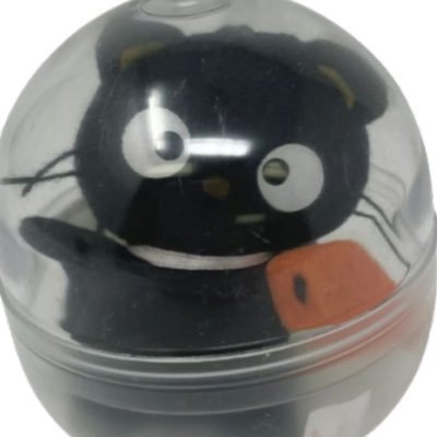 apricotww's profile picture. 앞니를 똑 떼어갑니다