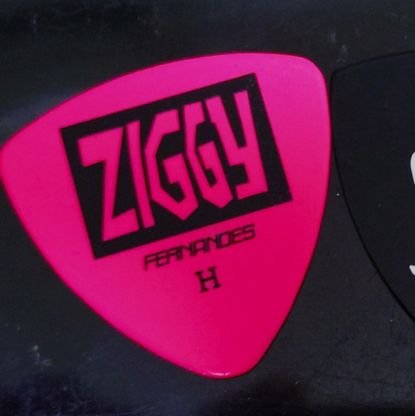 hide71360994142's profile picture. ZIGGY、森重樹一、Cheap Trick、ポールマッカートニー、ちゃっきー、80年代の洋楽、歌謡曲