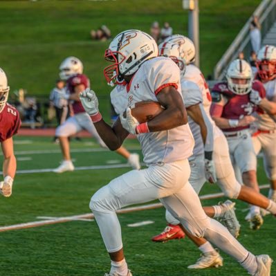2025’ 5’10 170 OLB, ATH, RB |Penncrest High School |3.83 unweighted GPA |4.6 Weighted|albertdada789@gmail.com| All Central League Honorable Mention Rb and LB