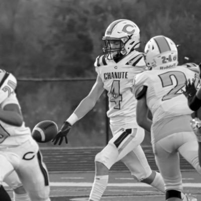 CHS class of 28, 6’ 160 lbs, Slot receiver/Linebacker, 25 wrestling state qualifier, 2nd base throw right bat left. 4.85-40yd/4.44-shuttle/10yd-triple bound