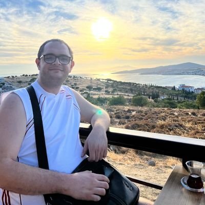 kerem_gzlkl's profile picture. Ziraat Yüksek Mühendisi
-LÜLEBURGAZ-
https://t.co/Bb5Xr3UJTU