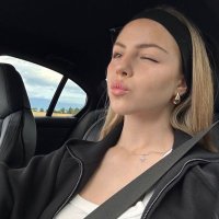 Evan clara (@roseevan650) Twitter profile photo