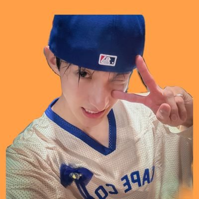pizzaa_kyeomie's profile picture. seventeen💎