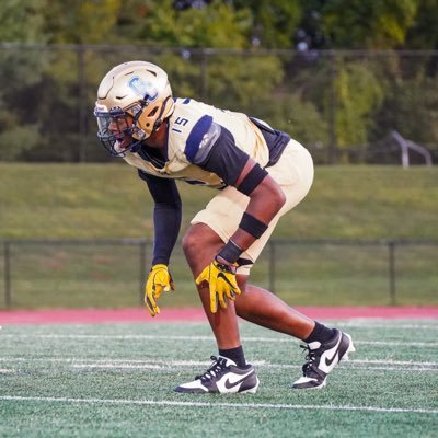 5⭐ | 6’4 230 | Class of 27, DE | Our Lady Good Counsel HS | Athlete‼️| WCAC All Conference | ESPN 300