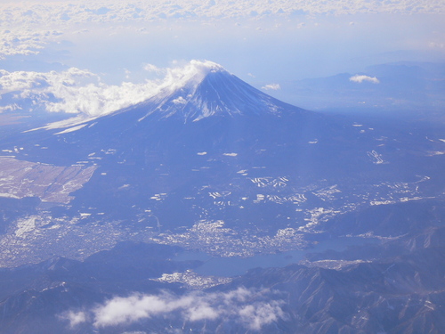 motomotoha's profile picture. 休日に佐久小諸近辺の（主に）ラーメン屋さんにお邪魔しています。歳のせいか あまりガッツリはいけなくなりましたが、それでも大盛か +餃子は必ずです。🥟🍥