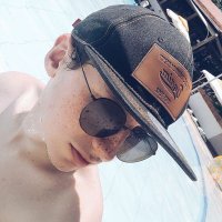 ๐ฏ๐๐๐๐ ๐๐๐๐๐๐ (@parisdadediorx) 's Twitter Profile