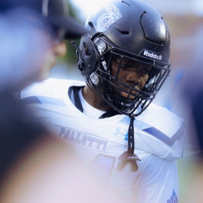 ATH💫| 5’10 225 | C/O ‘26 | @pallottifootball | 3.85 gpa | NCAA ID: 2412479984 | contact info: 443-757-7767 | insta: @juiceboxlou | louisiv52008@gmail.com