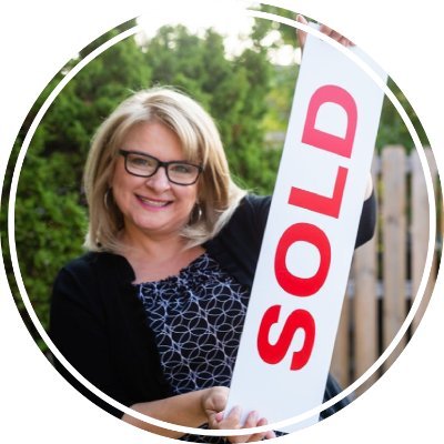 krisjarczyk's profile picture. 🏠 From "For Sale" To SOLD! 
📍Realtor Proudly Serving Chicago Suburbs!
🏆 Five Star Real Estate Agent Award Winner! 
💙 Devoted Mother/Grandma
❤️ RE/MAX Future