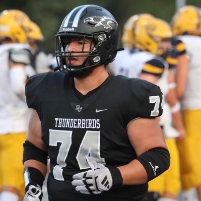 Sejadali_'s profile picture. 6’2 | 290 | OL |  @CCClionsFB #JUCOPRODUCT