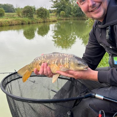 👨👩👧👦 Husband, dad of two, and passionate Leeds United supporter. 🤍💛⚽️ #MOT Fishing