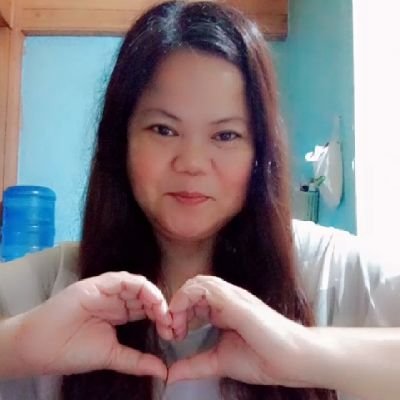 granja_joymarie's profile picture. 他们说一个人在这个世界上真正幸福只需要三样东西：有人爱，👌 有事做，🌼 和有所希望.. 🌼