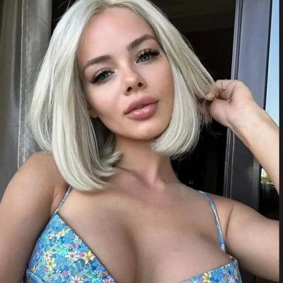 I’m here looking for a serious relationship that’ll lead me into marriage, I want someone to settle down with and spend the rest of my life with forever 🫂💕