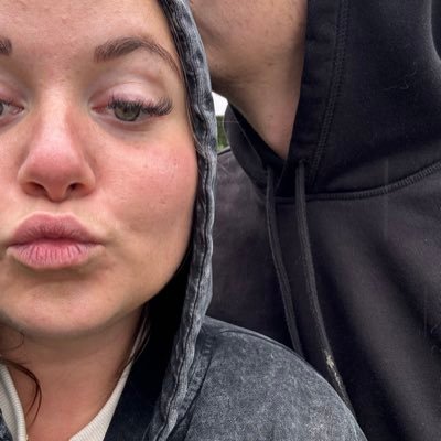 leafnnds's profile picture. 