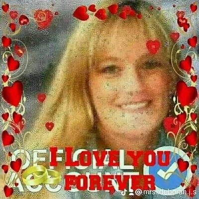 DeborahJ366434's profile picture. 