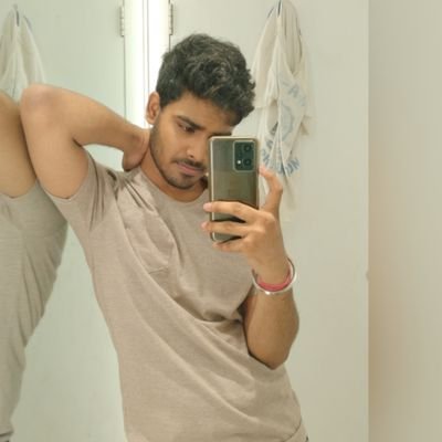 I put “ces” in “success.” Without me, life will just “succ.”| He/Him 🇮🇳