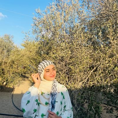 My name is Doha. I live in Gaza. My mother is sick with cancer and needs an operation outside Gaza to save her. Donate and help us deliver our message to the wo