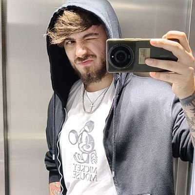Tu streamer de confianza https://t.co/gUwpMjfvot
Twitch afiliate y Founder CEO @WildWolfEsports