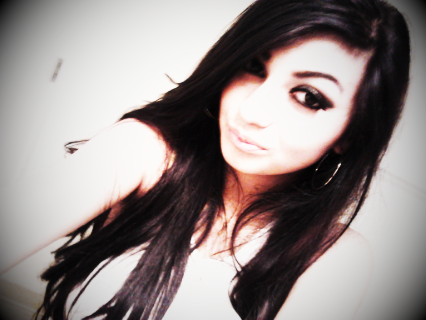 Gypsyvictoria's profile picture. Hey You? Would U Care To Lick My Pickle? *British Voice* ;P ♥ #TeamPunkRocker #OrgenIceTea #BoysAreStupid! #TeamPureClassy. Im HoT LiKe ThAt!