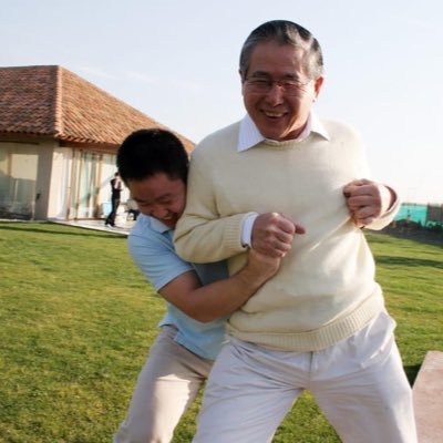 Soy Kenji Fujimori, derribemos muros, construyamos puentes!!! 👍https://t.co/KeJWZMIaau