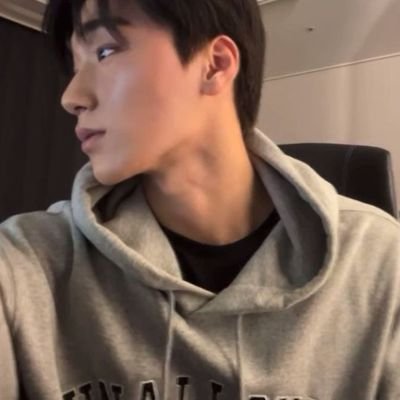 flwerfran's profile picture. 🤎 – @totoLover86🐥  ︴@ff3jww🧸
