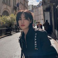 nada♡ (@forchanheessi) 's Twitter Profile