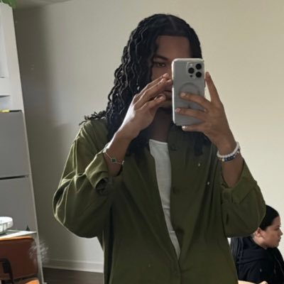 Njshon1's profile picture. 