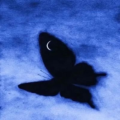 Egllanitine's profile picture. 