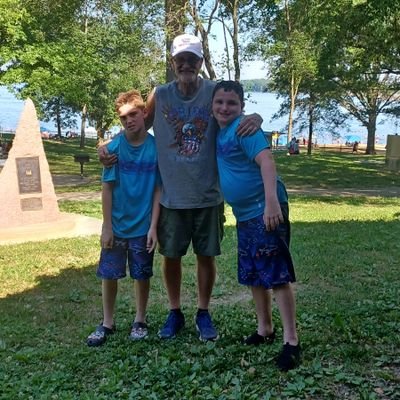 Male. Retired.. I love my family , my grandkids and God. Conservative and deplorable for Trump from Missouri. No Dems nor financial. #MAGA
