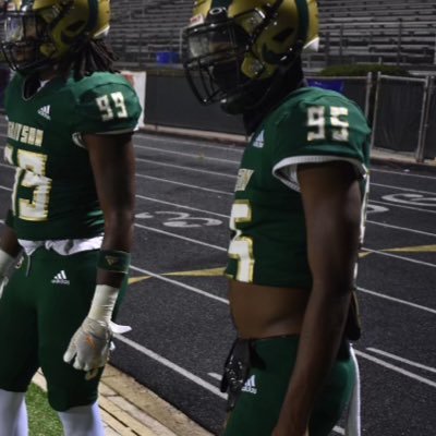 Student Athlete|6’1 184|EDGE| Stephenson HighSchool|Class of 26’|352🛩️404| Gpa:3.0|Email:Kwill689@gmail.com