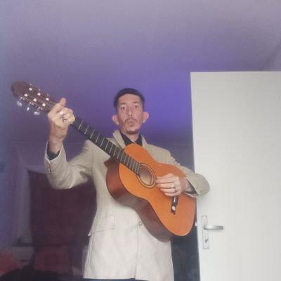 fier d'être Gitan espagnol manouche hongrois j'aime mes origines et mes tradition