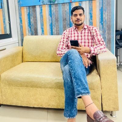 Socialist And Democratic || Political Analyst || Traveller || Deshbakt. || राधे राधे🙏🇮🇳