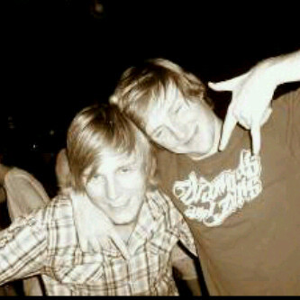 kyle424539's profile picture. Please don't allow them to fly over my house,  I hate it when cows bark, even tho pandas are awesome.